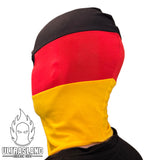 Rückansicht der Deutschland Balaclava in Schwarz-Rot-Gold