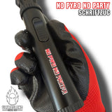 Sturmfeuerzeug mit Roter Flamme & „No Pyro No Party“ Schriftzug
