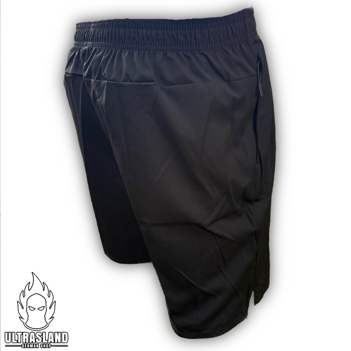 Rückansicht der schwarzen Deutschland Shorts aus Polyester