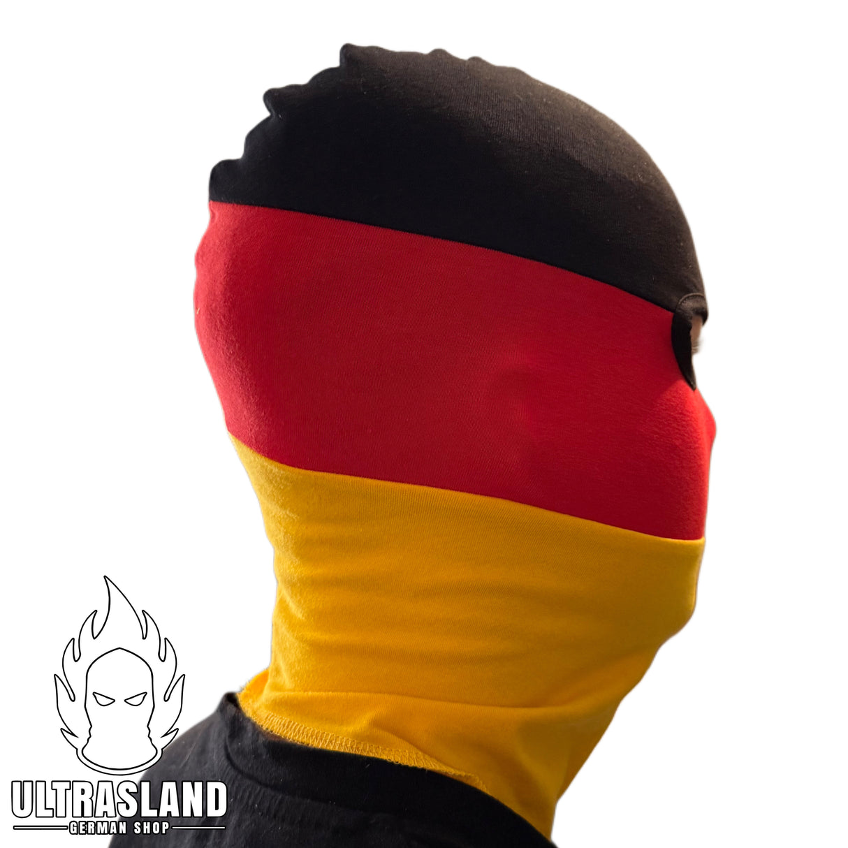 Seitliche Ansicht der schwarz-rot-goldenen Sturmhaube