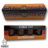 Ultrasland Geschenkbox mit vier sichtbaren Deutschland-Schnapsgläsern in Front- und Draufsicht